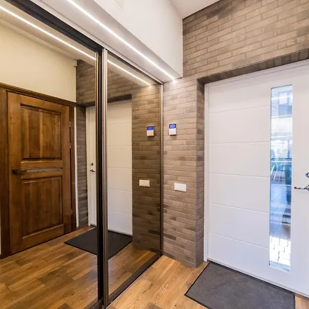 Apartament Kotedzas Kunigiskiuose Su Terasa Połąga
